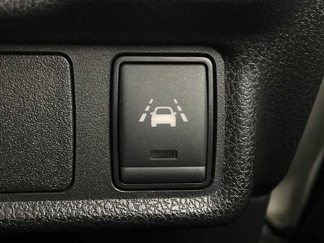 日産 ノート e－パワー X Bアロー 茨城県 2018(平30)年 2.9万km ブリリアントホワイトパール/スーパーブラック 2トーン 純正ナビ　パノラミックビューモニター　フルセグＴＶ　デジタルインナーミラー　ＬＥＤライト　オートライト　ドライブレコーダー　ＥＴＣ　コーナーセンサー　追従クルコン　純正フロアマット　横滑り防止装置