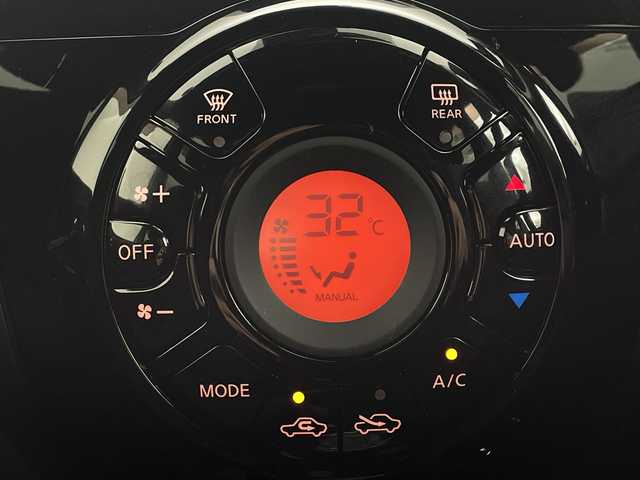 日産 ノート e－パワー X Bアロー 茨城県 2018(平30)年 2.9万km ブリリアントホワイトパール/スーパーブラック 2トーン 純正ナビ　パノラミックビューモニター　フルセグＴＶ　デジタルインナーミラー　ＬＥＤライト　オートライト　ドライブレコーダー　ＥＴＣ　コーナーセンサー　追従クルコン　純正フロアマット　横滑り防止装置