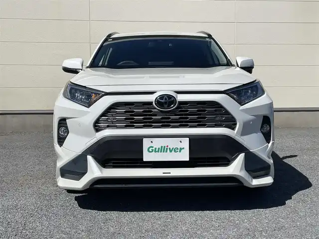 トヨタ ＲＡＶ４ G 茨城県 2019(令1)年 5.2万km ホワイトパールクリスタルシャイン 革巻きステアリング/ステアリングスイッチ/ステアリングヒーター/９インチナビ/バックカメラ/革調シート/パワーシート/LEDヘッドライト/BSM/純正アルミホイール/純正フロアマット/レーダークルーズコントロール/ETC/プッシュスタート/TRDエアロ