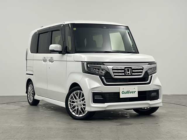 ホンダ Ｎ ＢＯＸ カスタム L ターボ 三重県 2021(令3)年 0.8万km プラチナホワイトパール 禁煙車/純正8型ナビ/CD/DVD/BT/MSV/フルセグTV/両側パワースライドドア/バックカメラ/前後ドライブレコーダー/ハーフレザーシート/シートヒーター/パドルシフト/オートハイビーム/ステアリングリモコン/フォグライト/レーダークルーズコントロール/オートハイビーム/純正LEDライト/リアセンサー