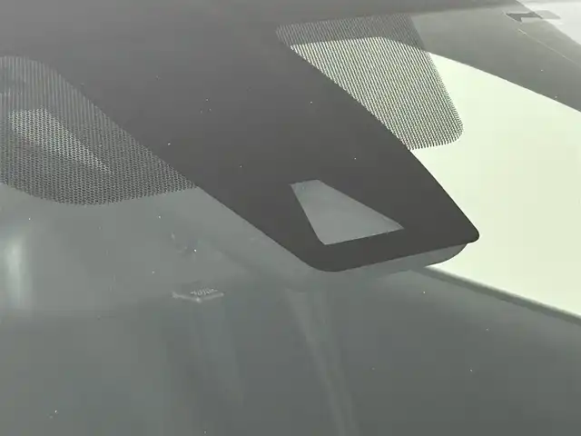 トヨタ Ｃ－ＨＲ S－T 道央・札幌 2017(平29)年 4万km メタルストリームM ・4WD/・寒冷地仕様/・純正ナビ/　BT/CD/DVD/SD/AUX/ワンセグ/・純正ビルトインETC/・レーダークルーズコントロール/・レーンキープアシスト/・衝突軽減ブレーキ/・横滑り防止/・ステアリングリモコン/・純正フロアマット/・純正夏17インチAW/・社外スタッドレス積込（215/60/R17）/・LEDヘッドライト/・オートライト/・オートマチックハイビーム/・プッシュスタート/・スマートキー×2/・純正エンジンスターター