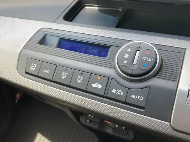 ホンダ フリード ハイブリット ジャストセレクション 鳥取県 2014(平26)年 5.6万km モダンスティールM ワンオーナー/純正ナビ/フルセグ/DVD/CD/BT/バックカメラ/ビルトインETC/両側パワースライド/クルーズコントロール/キセノンヘットライト/社外15インチアルミホイール/純正エアロパーツ/スマートキー/ウィンカーミラー/フロアマット/ドアバイザー/スペアキー