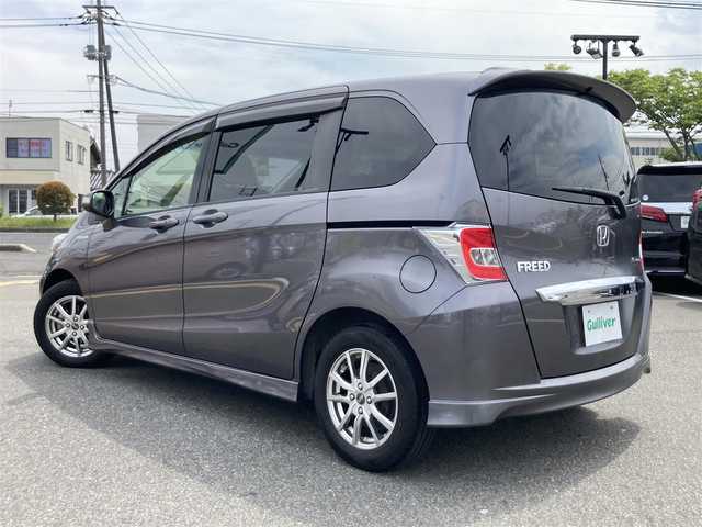 ホンダ フリード ハイブリット ジャストセレクション 大阪府 2014(平26)年 5.6万km モダンスティールM ワンオーナー/純正ナビ/フルセグ/DVD/CD/BT/バックカメラ/ビルトインETC/両側パワースライド/クルーズコントロール/キセノンヘットライト/社外15インチアルミホイール/純正エアロパーツ/スマートキー/ウィンカーミラー/フロアマット/ドアバイザー/スペアキー