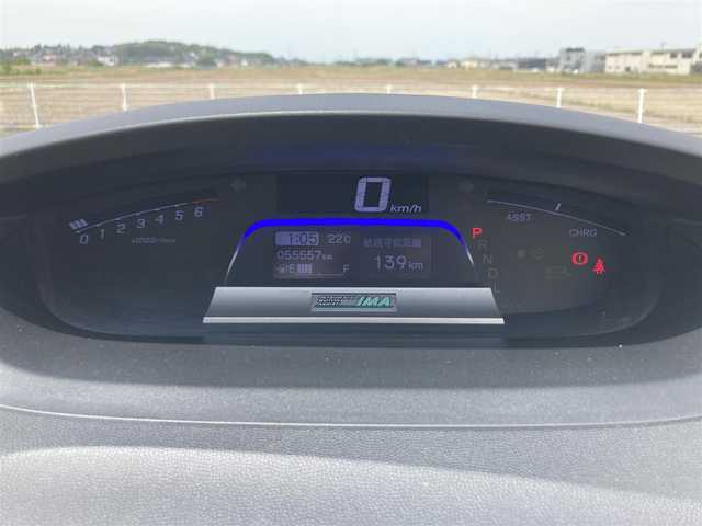 ホンダ フリード ハイブリット ジャストセレクション 大阪府 2014(平26)年 5.6万km モダンスティールM ワンオーナー/純正ナビ/フルセグ/DVD/CD/BT/バックカメラ/ビルトインETC/両側パワースライド/クルーズコントロール/キセノンヘットライト/社外15インチアルミホイール/純正エアロパーツ/スマートキー/ウィンカーミラー/フロアマット/ドアバイザー/スペアキー