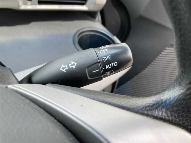 ホンダ フリード ハイブリット ジャストセレクション 大阪府 2014(平26)年 5.6万km モダンスティールM ワンオーナー/純正ナビ/フルセグ/DVD/CD/BT/バックカメラ/ビルトインETC/両側パワースライド/クルーズコントロール/キセノンヘットライト/社外15インチアルミホイール/純正エアロパーツ/スマートキー/ウィンカーミラー/フロアマット/ドアバイザー/スペアキー