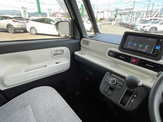 ダイハツ ムーヴ キャンバス ストライプス G 静岡県 2023(令5)年 0.8万km シャイニングホワイトパール/レイクブルーメタリック ●純正ナビ/(NMZK-W73D)/(フルセグ/CD/DVD/Bluetooth)/●全方位カメラ/●前席シートヒーター/●衝突被害軽減システム/●レーンキープアシスト/●電動パーキングブレーキ/●オートブレーキホールド/●前後コーナーセンサー/●ETC/●両側パワースライド/●ステリングスイッチ/●ホットドリンクホルダー/●USBポート/●W＋サイドSRS＆ABS