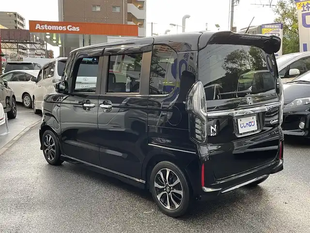 ホンダ Ｎ ＢＯＸ カスタム G L ホンダセンシング 兵庫県 2020(令2)年 10.7万km クリスタルブラックパール (株)IDOMが運営する【じしゃロン西宮店】の自社ローン専用車両になります。こちらは現金またはオートローンご利用時の価格です。自社ローンご希望の方は別途その旨お申付け下さい/＊ETC/＊バックカメラ/＊パワーウィンドウ/＊パワステ/＊片側パワスラ/＊クルーズコントロールあり/＊USBあり/＊ドラレコ付き/＊シートヒーター/＊横滑り防止装置/＊レーンキープアシスト/＊衝突被害軽減システム