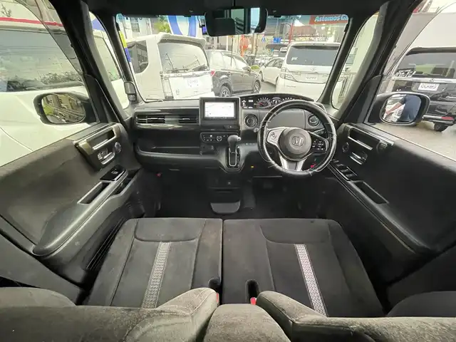 ホンダ Ｎ ＢＯＸ カスタム G L ホンダセンシング 兵庫県 2020(令2)年 10.7万km クリスタルブラックパール (株)IDOMが運営する【じしゃロン西宮店】の自社ローン専用車両になります。こちらは現金またはオートローンご利用時の価格です。自社ローンご希望の方は別途その旨お申付け下さい/＊ETC/＊バックカメラ/＊パワーウィンドウ/＊パワステ/＊片側パワスラ/＊クルーズコントロールあり/＊USBあり/＊ドラレコ付き/＊シートヒーター/＊横滑り防止装置/＊レーンキープアシスト/＊衝突被害軽減システム