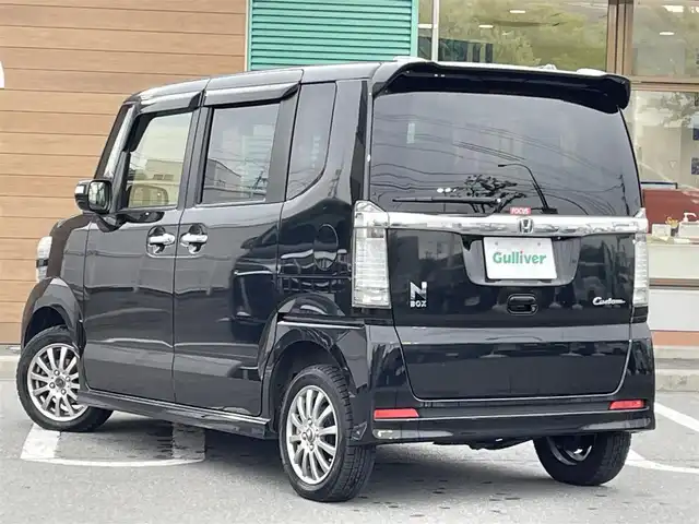 ホンダ Ｎ ＢＯＸ カスタム ターボ SSパッケージ 長野県 2014(平26)年 10.8万km スマートブラック 社外ナビ（FM/AM、CD、DVD、BT）/バックカメラ/フルセグテレビ/クルーズコントロール追従無/社外ETC/前席シートヒーター/両側パワースライドドア/横滑り防止装置/純正フロアマット/キセノンヘッドライト/フォグランプ/社外１４ＡＷ/ABS/保証書、取扱説明書/スマートキー/４ＷＤ/×事故車の為DN落禁止×