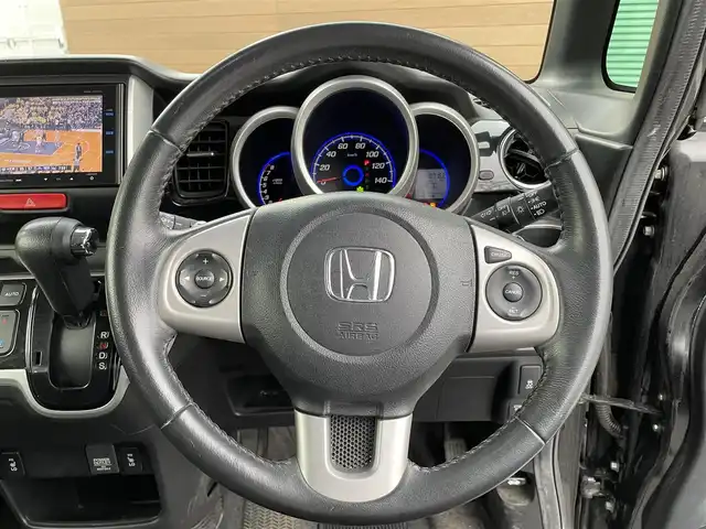 ホンダ Ｎ ＢＯＸ カスタム ターボ SSパッケージ 長野県 2014(平26)年 10.8万km スマートブラック 社外ナビ（FM/AM、CD、DVD、BT）/バックカメラ/フルセグテレビ/クルーズコントロール追従無/社外ETC/前席シートヒーター/両側パワースライドドア/横滑り防止装置/純正フロアマット/キセノンヘッドライト/フォグランプ/社外１４ＡＷ/ABS/保証書、取扱説明書/スマートキー/４ＷＤ/×事故車の為DN落禁止×