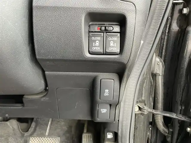 ホンダ Ｎ ＢＯＸ カスタム ターボ SSパッケージ 長野県 2014(平26)年 10.8万km スマートブラック 社外ナビ（FM/AM、CD、DVD、BT）/バックカメラ/フルセグテレビ/クルーズコントロール追従無/社外ETC/前席シートヒーター/両側パワースライドドア/横滑り防止装置/純正フロアマット/キセノンヘッドライト/フォグランプ/社外１４ＡＷ/ABS/保証書、取扱説明書/スマートキー/４ＷＤ/×事故車の為DN落禁止×