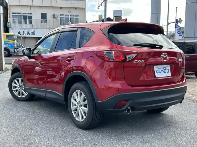 マツダ ＣＸ－５ 20S 沖縄県 2013(平25)年 4.2万km ソウルレッドプレミアムメタリック (株)IDOMが運営する【じしゃロンOO店】の自社ローン専用車両になりますこちらは現金またはオートローンご利用時の価格です。自社ローンご希望の方は別途その旨お申付け下さい/・プッシュスタート　/・ナビ　/・ＴＶ　/・Ｂｌｕｅｔｏｏｔｈ接続　/・バックカメラ　/・クルーズコントロール　/・純正フロアマット　/・純正アルミホイール　/・スマートキー　/・ＡＢＳ　/・アイドリングストップ