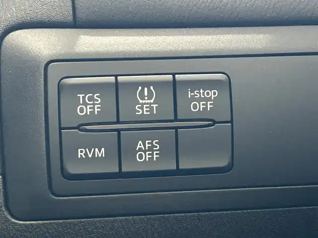 マツダ ＣＸ－５ 20S 沖縄県 2013(平25)年 4.2万km ソウルレッドプレミアムメタリック (株)IDOMが運営する【じしゃロンOO店】の自社ローン専用車両になりますこちらは現金またはオートローンご利用時の価格です。自社ローンご希望の方は別途その旨お申付け下さい/・プッシュスタート　/・ナビ　/・ＴＶ　/・Ｂｌｕｅｔｏｏｔｈ接続　/・バックカメラ　/・クルーズコントロール　/・純正フロアマット　/・純正アルミホイール　/・スマートキー　/・ＡＢＳ　/・アイドリングストップ