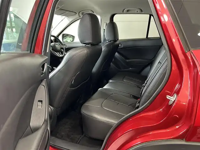 マツダ ＣＸ－５ 20S 沖縄県 2013(平25)年 4.2万km ソウルレッドプレミアムメタリック (株)IDOMが運営する【じしゃロンOO店】の自社ローン専用車両になりますこちらは現金またはオートローンご利用時の価格です。自社ローンご希望の方は別途その旨お申付け下さい/・プッシュスタート　/・ナビ　/・ＴＶ　/・Ｂｌｕｅｔｏｏｔｈ接続　/・バックカメラ　/・クルーズコントロール　/・純正フロアマット　/・純正アルミホイール　/・スマートキー　/・ＡＢＳ　/・アイドリングストップ