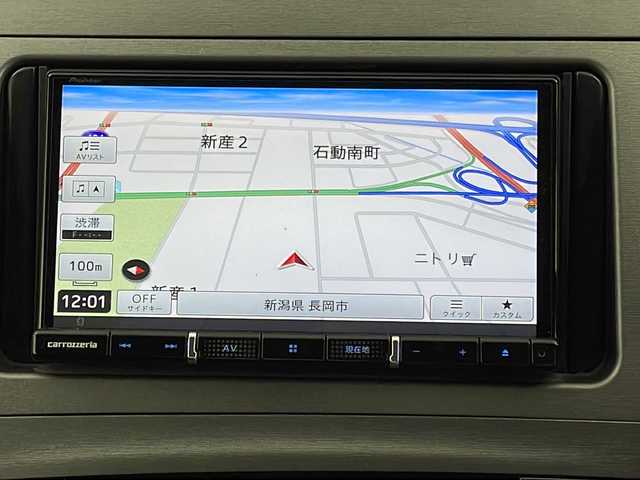 トヨタ プリウス S 新潟県 2014(平26)年 7.2万km ホワイトパールクリスタルシャイン 社外メモリナビ/　　CD/DVD/AM/FM/フルセグ/BT/バックモニター/HIDオートライト/フォグランプ/トノカバー/電動格納ミラー/ウィンカーミラー/フロアマット/ドアバイザー/スペアキー/スマートキー/ETC