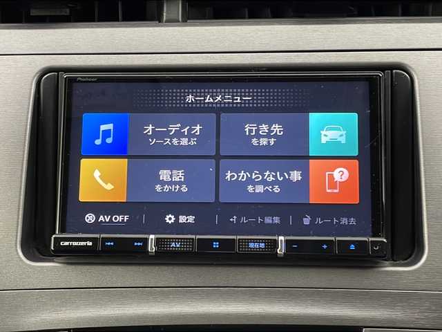 トヨタ プリウス S 新潟県 2014(平26)年 7.2万km ホワイトパールクリスタルシャイン 社外メモリナビ/　　CD/DVD/AM/FM/フルセグ/BT/バックモニター/HIDオートライト/フォグランプ/トノカバー/電動格納ミラー/ウィンカーミラー/フロアマット/ドアバイザー/スペアキー/スマートキー/ETC