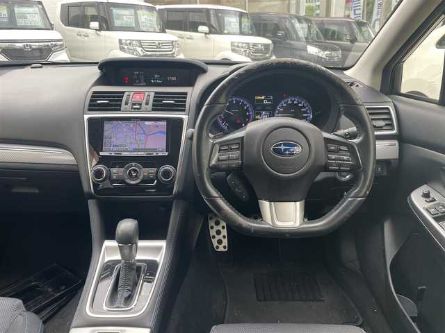 スバル レヴォーグ 1．6GT－S アイサイト 福岡県 2014(平26)年 9.2万km クリスタルブラックシリカ (株)IDOMが運営する【じしゃロン八幡西店】の自社ローン専用車両になります。こちらは現金またはオートローンご利用時の価格です。自社ローンご希望の方は別途その旨お申付けください。/・社外ナビ（AVIC-2H0099）/・バックカメラ/・Bluetooth接続/・フルセグテレビ/・パワーシート/・純正フロアマット/・プッシュスタート/・ETC/・ドアバイザー/・レーダークルーズ