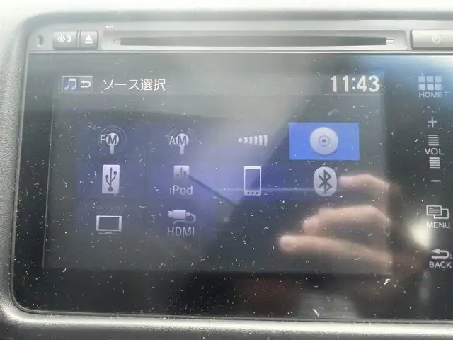 ホンダ ヴェゼル ハイブリッド X 岡山県 2014(平26)年 9.2万km ホワイトオーキッドパール (株)IDOMが運営する【じしゃロン岡山店】の自社ローン専用車両になります。こちらは現金またはオートローンご利用時の価格です。自社ローンご希望の方は別途その旨お申付け下さい/純正7インチナビ/Bluetooth/ワンセグ/バックカメラ/ビルトインETC/パドルシフト/クルーズコントロール
