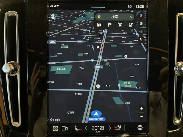 ボルボ ボルボ ＸＣ４０ アルティメット B4 AWD 道央・札幌 2022(令4)年 0.8万km ゴールド メタリックペイント/電動パノラマガラスサンルーフ/harman/kardonサラウンド/本革シート/シートヒーター/ステアリングヒーター/Googleナビ/360°カメラ/ACC/LKA/BLIS/CTA/パイロットアシスト/LEDヘッドライト/パワーテールゲート