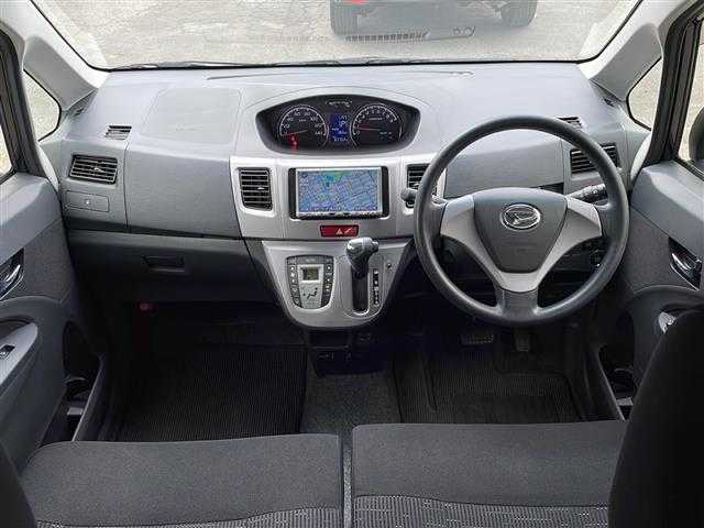 ダイハツ ムーヴ カスタム X 道央・札幌 2012(平24)年 8.4万km ブラックマイカメタリック 4WD/ETC/社外ナビ(AM/FM/TV/CD/DVD)/エコドライブモード/アイドリングストップ/スマートキー