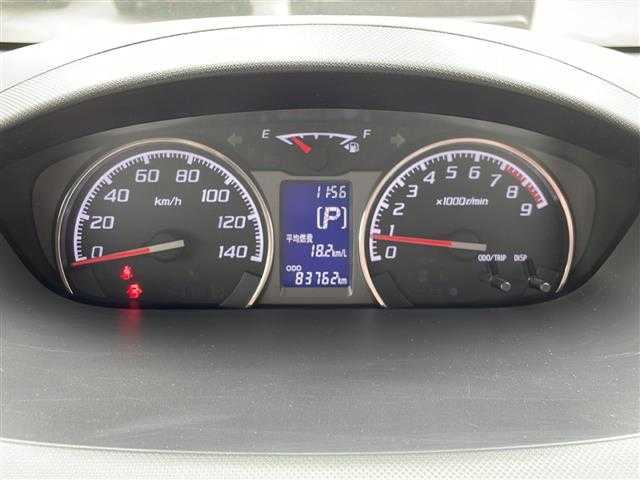 ダイハツ ムーヴ カスタム X 道央・札幌 2012(平24)年 8.4万km ブラックマイカメタリック 4WD/ETC/社外ナビ(AM/FM/TV/CD/DVD)/エコドライブモード/アイドリングストップ/スマートキー