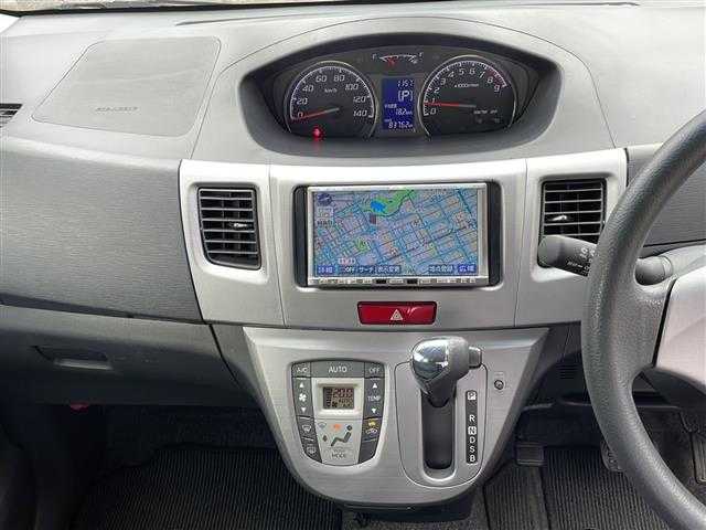 ダイハツ ムーヴ カスタム X 道央・札幌 2012(平24)年 8.4万km ブラックマイカメタリック 4WD/ETC/社外ナビ(AM/FM/TV/CD/DVD)/エコドライブモード/アイドリングストップ/スマートキー