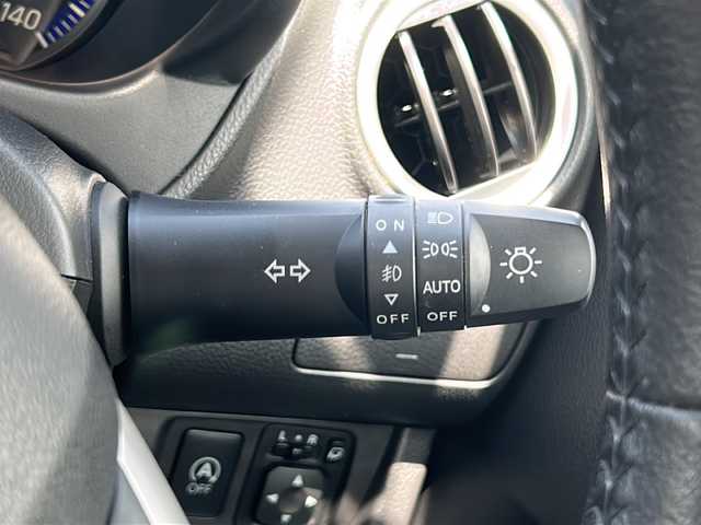 日産 デイズ ハイウェイスターG ターボ 富山県 2015(平27)年 4.5万km ホワイトパール スマートキー（２本）/4WD/衝突安全ブレーキ/全周囲モニター/純正メモリーナビ（MC315D-W）/フルセグTV/DVD再生/Bluetooth/純正15インチAW/シートヒーター（D席）/フォグランプ/純正ドアバイザー/フロアマット/横滑り防止装置/アイドリングストップ/電動格納ウィンカーミラー/ドライブレコーダー（前）/保証書/取扱説明書/ナビ取扱説明書/ドライブレコーダー取扱説明書/点検整備記録簿