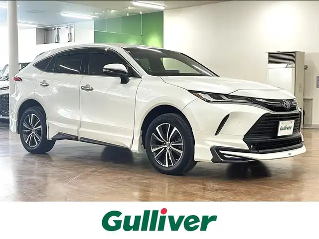 トヨタ ハリアー G 道央・札幌 2021(令3)年 4.1万km ホワイトパールクリスタルシャイン 4WD/ワンオーナー/寒冷地仕様/モデリスタフルエアロ/純正ディスプレイオーディオ/ナビゲーション/・フルセグTV/BT/USB/AM/FM/バックカメラ/デジタルインナーミラー/トヨタセーフティセンス/・プリクラッシュセーフティ/・レーントレーシングアシスト/・レーンディパーチャーアラート/・ロードサインアシスト/・発進遅れ告知機能/・緊急時操舵支援機能/・低速時加速抑制機能/横滑り防止装置/前後コーナーセンサー/レーダークルーズコントロール/ビルトインETC/パワーバックドア/ブレーキホールド/電動パーキングブレーキ/ウインカーミラー/フロアマット/ドアバイザー/プッシュスタート/スマートキーx2/ステアリングリモコン/ハーフレザーシート/運転席パワーシート/オートライト/アダプティブハイビーム/LEDヘッドライト/フォグライト/純正18インチAW/社外スピーカー/新車時保証書/取扱説明書/ナビ取扱説明書