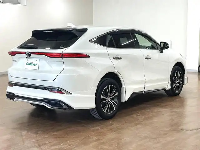 トヨタ ハリアー G 道央・札幌 2021(令3)年 4.1万km ホワイトパールクリスタルシャイン 4WD/ワンオーナー/寒冷地仕様/モデリスタフルエアロ/純正ディスプレイオーディオ/ナビゲーション/・フルセグTV/BT/USB/AM/FM/バックカメラ/デジタルインナーミラー/トヨタセーフティセンス/・プリクラッシュセーフティ/・レーントレーシングアシスト/・レーンディパーチャーアラート/・ロードサインアシスト/・発進遅れ告知機能/・緊急時操舵支援機能/・低速時加速抑制機能/横滑り防止装置/前後コーナーセンサー/レーダークルーズコントロール/ビルトインETC/パワーバックドア/ブレーキホールド/電動パーキングブレーキ/ウインカーミラー/フロアマット/ドアバイザー/プッシュスタート/スマートキーx2/ステアリングリモコン/ハーフレザーシート/運転席パワーシート/オートライト/アダプティブハイビーム/LEDヘッドライト/フォグライト/純正18インチAW/社外スピーカー/新車時保証書/取扱説明書/ナビ取扱説明書