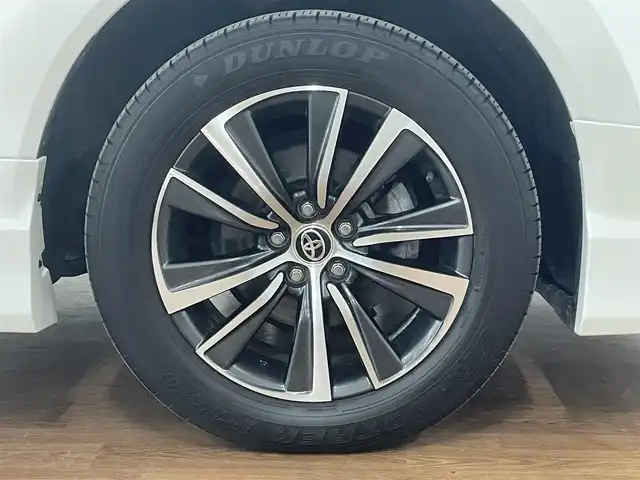 トヨタ ハリアー G 道央・札幌 2021(令3)年 4.1万km ホワイトパールクリスタルシャイン 4WD/ワンオーナー/寒冷地仕様/モデリスタフルエアロ/純正ディスプレイオーディオ/ナビゲーション/・フルセグTV/BT/USB/AM/FM/バックカメラ/デジタルインナーミラー/トヨタセーフティセンス/・プリクラッシュセーフティ/・レーントレーシングアシスト/・レーンディパーチャーアラート/・ロードサインアシスト/・発進遅れ告知機能/・緊急時操舵支援機能/・低速時加速抑制機能/横滑り防止装置/前後コーナーセンサー/レーダークルーズコントロール/ビルトインETC/パワーバックドア/ブレーキホールド/電動パーキングブレーキ/ウインカーミラー/フロアマット/ドアバイザー/プッシュスタート/スマートキーx2/ステアリングリモコン/ハーフレザーシート/運転席パワーシート/オートライト/アダプティブハイビーム/LEDヘッドライト/フォグライト/純正18インチAW/社外スピーカー/新車時保証書/取扱説明書/ナビ取扱説明書