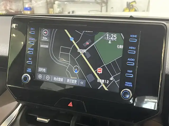 トヨタ ハリアー G 道央・札幌 2021(令3)年 4.1万km ホワイトパールクリスタルシャイン 4WD/ワンオーナー/寒冷地仕様/モデリスタフルエアロ/純正ディスプレイオーディオ/ナビゲーション/・フルセグTV/BT/USB/AM/FM/バックカメラ/デジタルインナーミラー/トヨタセーフティセンス/・プリクラッシュセーフティ/・レーントレーシングアシスト/・レーンディパーチャーアラート/・ロードサインアシスト/・発進遅れ告知機能/・緊急時操舵支援機能/・低速時加速抑制機能/横滑り防止装置/前後コーナーセンサー/レーダークルーズコントロール/ビルトインETC/パワーバックドア/ブレーキホールド/電動パーキングブレーキ/ウインカーミラー/フロアマット/ドアバイザー/プッシュスタート/スマートキーx2/ステアリングリモコン/ハーフレザーシート/運転席パワーシート/オートライト/アダプティブハイビーム/LEDヘッドライト/フォグライト/純正18インチAW/社外スピーカー/新車時保証書/取扱説明書/ナビ取扱説明書