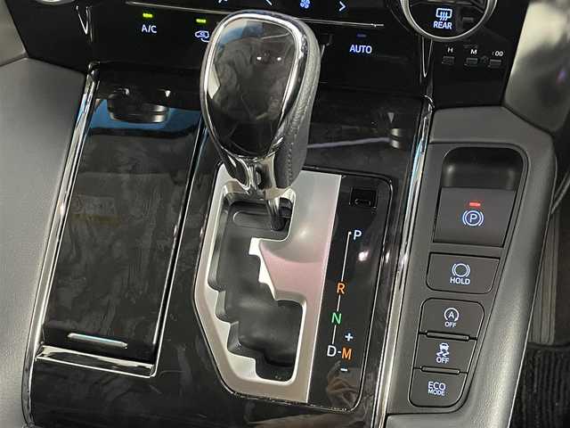 トヨタ アルファード S Cパッケージ 道央・札幌 2021(令3)年 0.6万km ホワイトパールクリスタルシャイン ・４WD/・ディスプレイオーディオ/・デジタルインナーミラー/・ALPINE 3WAYツィータースピーカー/・AC１００V/・トヨタセーフティセンス/・プリクラッシュセーフティ/・レーンアシスト/・レーダークルーズコントロール/・オートハイビーム/・BSM/・レザーシート/・2列目エグゼクティブシート/・パワーシート/・前席エア/シートヒーター/・両側パワースライドドア/・パワーバックドア/・LEDヘッドライト/・フォグライト/・オートライト/・プッシュスタート/・スマートキー/・純正フロアマット/・ドアバイザー