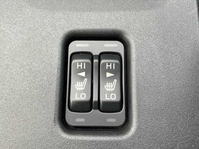 トヨタ ＧＲ８６ RZ 栃木県 2023(令5)年 1.2万km フレイムオレンジ 社外ディスプレイオーディオ/Bluetooth/無線接続/ATOTO A6/バックカメラ/ロッソモデロ　マフラー/社外車高調/クルーズコントロール/ハーフレザーシート/D/N席シートヒーター/GR専用革巻きステアリング/スマートキー/プッシュスタート/LEDヘッドライト/オートライト/社外フロアマット/電動格納ミラー/横滑り防止システム