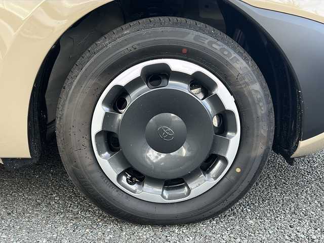 トヨタ シエンタ ハイブリッド Z 福岡県 2025(令7)年 0.1千km ベージュ 純正10.5インチナビ(BT/フルセグTV/AM/FM)/アラウンドビューモニター/純正前後ドライブレコーダー/ステアリングヒーター/両側パワースライドドア/前後クリアランスソナー/プロアクティブドライビングアシスト/プリクラッシュセーフティ/レーンディパーチャーアラート/ブラインドスポットモニター/レーダークルーズコントロール