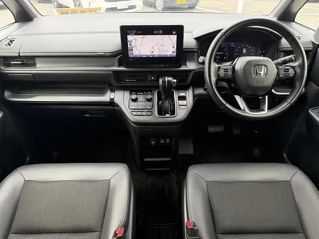 ホンダ ステップワゴン スパーダ 東京都 2023(令5)年 2.3万km クリスタルブラックパール Honda SENSING/・衝突軽減ブレーキ/・誤発進抑制機能/・路外逸脱抑制機能/・アダプティブクルーズコントロール/・車線維持支援システム/・先行車発進お知らせ機能/・ブラインドスポットインフォメーション/プッシュスタート/アイドリングストップ/パドルシフト/純正9インチナビ/フルセグTV/バックカメラ/ETC/ドライブレコーダー/両側パワースライドドア/パワーテールゲート/ハーフレザーシート/シートヒーター/シートバックテーブル/後席ロールサンシェード/オットマン/LEDヘッドライト/ドアバイザー/16インチ純正アルミホイール