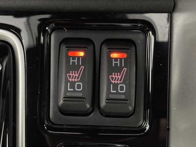 三菱 エクリプス クロス ＰＨＥＶ P 宮城県 2020(令2)年 4.5万km ホワイトダイヤモンド 禁煙車/e-Assist/・プリクラッシュセーフティーシステム/・レーンディバ―チャーアラート/・オートマチックハイビーム/・アダプティブクルーズコントロール/・ブラインドスポットモニター/・クリアランスソナー/ヘッドアップディスプレイ/アラウンドビューモニター/純正メモリーナビ/・BT.USB.AppleCarplay.AndroidAuto/フルセグテレビ/ハーフレザーシート/前席シートヒーター/運転席パワーシート/ETC2.0/前後ドライブレコーダー/ステアリングヒーター/パドルシフト/ステアリングスイッチ/プッシュスタート/スマートキー（2本）/電動パーキングブレーキ/AC１５００W充電/純正フロアマット/純正ドアバイザー/LEDヘッドライト/LEDフォグランプ/横滑り防止機能/アイドリングストップ