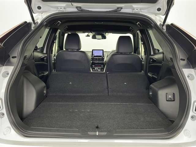 三菱 エクリプス クロス ＰＨＥＶ P 宮城県 2020(令2)年 4.5万km ホワイトダイヤモンド 禁煙車/e-Assist/・プリクラッシュセーフティーシステム/・レーンディバ―チャーアラート/・オートマチックハイビーム/・アダプティブクルーズコントロール/・ブラインドスポットモニター/・クリアランスソナー/ヘッドアップディスプレイ/アラウンドビューモニター/純正メモリーナビ/・BT.USB.AppleCarplay.AndroidAuto/フルセグテレビ/ハーフレザーシート/前席シートヒーター/運転席パワーシート/ETC2.0/前後ドライブレコーダー/ステアリングヒーター/パドルシフト/ステアリングスイッチ/プッシュスタート/スマートキー（2本）/電動パーキングブレーキ/AC１５００W充電/純正フロアマット/純正ドアバイザー/LEDヘッドライト/LEDフォグランプ/横滑り防止機能/アイドリングストップ