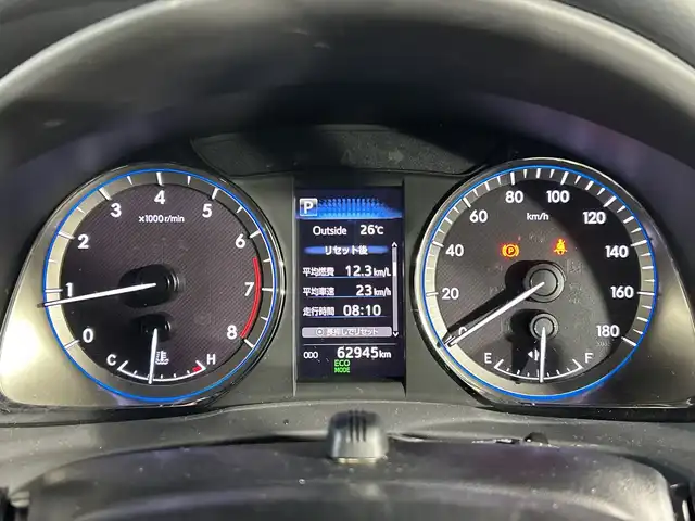 トヨタ ハリアー プレミアム 神奈川県 2019(令1)年 6.3万km ブラック 純正9型SDナビゲーション【NSZT-Y68T】/フルセグ　CD DVD　USB　HDMI　SD　Bluetooth　/バックカメラ/トヨタセーフティセンス/プリクラッシュセーフティ/レーンディパーチャーアラート/アダブティブハイビーム/レーダークルーズコントロール/アイドリングストップ/パワーバックドア/木目調/革巻きコンビステアリング/電動チルトステア絵イング/ナノイー/ブラック合皮/ファブリックコンビシート/運転席パワーシート/電動パーキングブレーキ/オートブレーキホールド/ビルトインETC/自動防眩ミラー/前後ドライブレコーダー/プッシュスタート/スマートキー/LEDヘッドランプ/LEDシーケンシャルターンランプ/LEDフロントフォグランプ/純正18インチアルミホイール/純正リアスポイラー