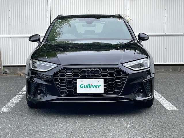 アウディ アウディ Ａ４ アバント 40TDIクワトロ Sライン 茨城県 2022(令4)年 2.6万km ミトスブラックメタリック ワンオーナー/衝突被害軽減システム/360°カメラ/アダプティブクルーズコントロール/マトリクスLEDヘッドライト/ハーフレザーシート/電動リアゲート/サイドアシスト/バーチャルコクピット/MMI/(Bluetooth/CarPlay/フルセグ)/レーンキープアシスト/パーキングアシスト/メモリー付パワーシート/全席シートヒーター/ETC2.0/ドライブレコーダー/純正フロアマット/純正18インチアルミホイール