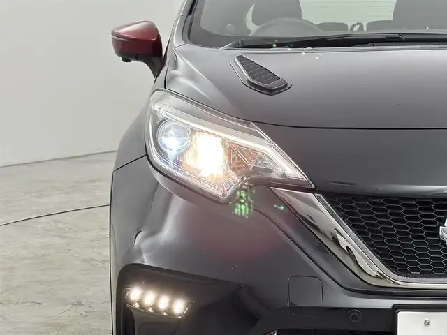 日産 ノート e－パワーニスモ S 福岡県 2019(令1)年 4.4万km 黒 ＮＩＳＵＭＯエアロ　/ＡＬＰＩＮＥ９型ナビ　/全方位カメラ　/エマージェンシーブレーキ　/レーンキープ　/コーナーセンサー　/車両接近通報装置　/レーダークルコン　/デジタルルームミラー　/ＥＴＣ　/ドラレコ　/ＬＥＤ