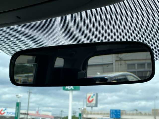 トヨタ ヴォクシー ZS 煌Ⅲ 茨城県 2013(平25)年 11.2万km ブラック 社外ナビ　/-BT/AM/FM/TV/ＥＴＣ　/バックカメラ　/両側パワースライドドア　/プッシュスタート　/オールオートパワーウィンドウ　/ウォークスルー　/ハーフレザーシート　/フォグライト　/純正アルミホイール　/純正フロアマット