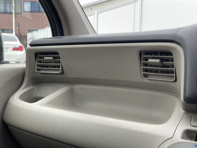 ホンダ ライフ G 岩手県 2011(平23)年 9万km ナイトホークブラックパール 純正ディスプレイオーディオ（６ＷＴ４）４ＷＤ　オートエアコン　パワーステアリング　パワーウィンドウ　電格ミラー　ドアバイザー　Ｂカメラ　純正フロアーマット