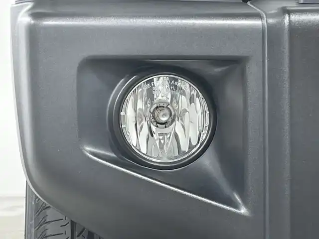 スズキ ジムニー XC 福岡県 2022(令4)年 2.5万km ピュアホワイトP 社外7型ナビ（AMFM/BT/iPod）/D/Nシートヒーター　/レーンキープアシスト　/アイドリングストップ　/ビルトインETC　/デュアルセンサーブレーキサポート　/横滑り防止装置　/衝突被害軽減システム　/クルーズコントロール
