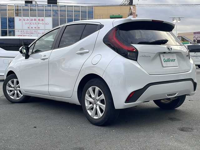 トヨタ アクア Z 三重県 2023(令5)年 4.9万km プラチナホワイトパールマイカ 純正ナビ /全周囲カメラ/BSM/ETC/パーキングアシスト/前席シートヒーター/AC100V /USB.タイプC給電/ステアリングヒーター/クルーズコントロール/レーンキープアシスト/LED/ハーフレザー /禁煙車