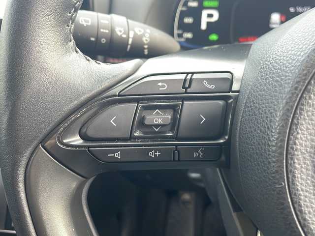 トヨタ アクア Z 三重県 2023(令5)年 4.9万km プラチナホワイトパールマイカ 純正ナビ /全周囲カメラ/BSM/ETC/パーキングアシスト/前席シートヒーター/AC100V /USB.タイプC給電/ステアリングヒーター/クルーズコントロール/レーンキープアシスト/LED/ハーフレザー /禁煙車