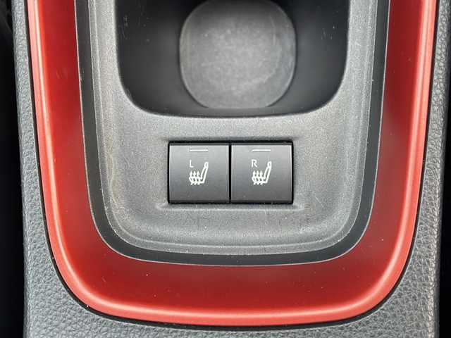 トヨタ アクア Z 三重県 2023(令5)年 4.9万km プラチナホワイトパールマイカ 純正ナビ /全周囲カメラ/BSM/ETC/パーキングアシスト/前席シートヒーター/AC100V /USB.タイプC給電/ステアリングヒーター/クルーズコントロール/レーンキープアシスト/LED/ハーフレザー /禁煙車