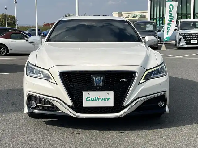 トヨタ クラウン ハイブリッド RS アドバンス 奈良県 2018(平30)年 5.4万km ホワイトパールクリスタルシャイン 純正ナビ/（フルセグ/BT/CD/DVD）/レーダークルーズコントロール/パドルシフト/アラウンドビューモニター/ブラインドスポットモニター/プリクラッシュセーフティ/前後コーナーセンサー/パーキングアシスト/レーンキープアシスト/電動リアゲート/レザーシート（ブラック）/運転席メモリーシート/前席パワーシート/前席シートヒーター/エアーシート/ステアリングヒーター/運転席パワーイージーアクセスシステム/前方ドライブレコーダー/ETC/純正18インチAW
