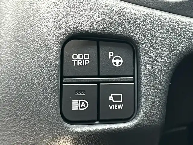 トヨタ クラウン ハイブリッド RS アドバンス 奈良県 2018(平30)年 5.4万km ホワイトパールクリスタルシャイン 純正ナビ/（フルセグ/BT/CD/DVD）/レーダークルーズコントロール/パドルシフト/アラウンドビューモニター/ブラインドスポットモニター/プリクラッシュセーフティ/前後コーナーセンサー/パーキングアシスト/レーンキープアシスト/電動リアゲート/レザーシート（ブラック）/運転席メモリーシート/前席パワーシート/前席シートヒーター/エアーシート/ステアリングヒーター/運転席パワーイージーアクセスシステム/前方ドライブレコーダー/ETC/純正18インチAW