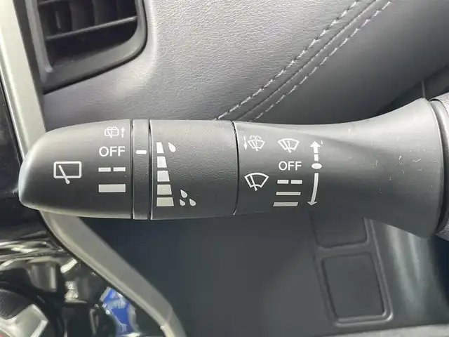 日産 セレナ e－パワー ハイウェイスター V 兵庫県 2021(令3)年 4.4万km パール 純正10インチナビ　/両側パワースライドドア/プロパイロット/Bluetooth接続/アラウンドビューモニター/前方ドライブレコーダー/ビルトインETC/USB入力端子/ブラインドスポットモニター/純正フロアマット/純正アルミホイール/CD/DVD/デジタルインナーミラー