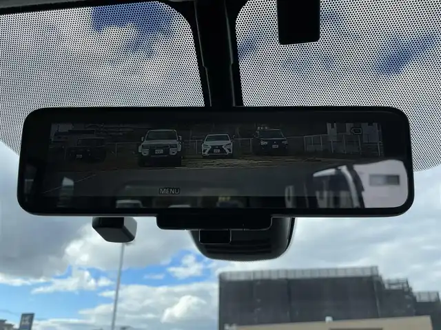 日産 セレナ e－パワー ハイウェイスター V 兵庫県 2021(令3)年 4.4万km パール 純正10インチナビ　/両側パワースライドドア/プロパイロット/Bluetooth接続/アラウンドビューモニター/前方ドライブレコーダー/ビルトインETC/USB入力端子/ブラインドスポットモニター/純正フロアマット/純正アルミホイール/CD/DVD/デジタルインナーミラー